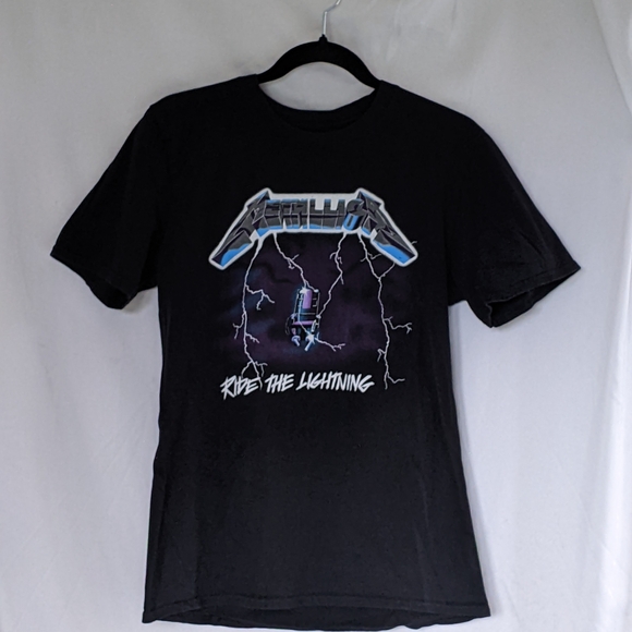 Other - Metallica "Ride the Lightning" Black Graphic Tee
